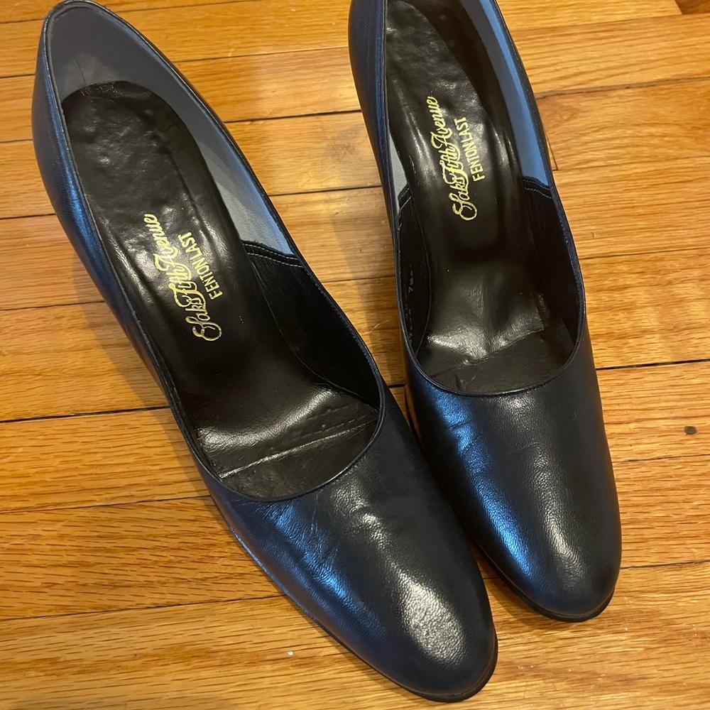 Saks Fifth Avenue Pumps